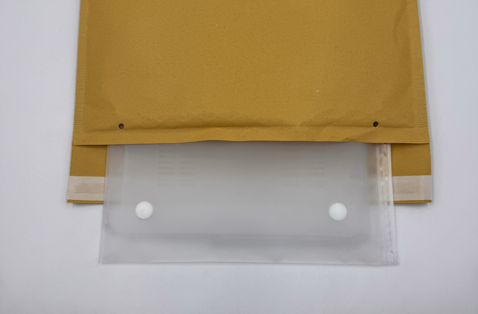 macbook-packaging-2